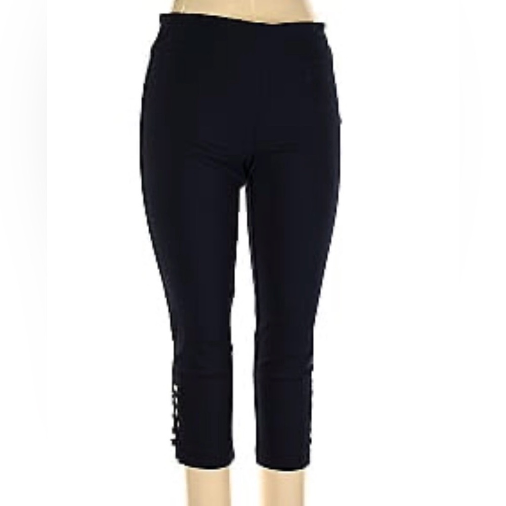 Attyre women’s capris - Picture 8 of 8